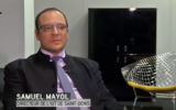 Samuel Mayol, en 2015, interrogé par ITele, sur l'affaire qui agite l'université Saint-Denis (Crédit: capture d'écran Youtube/ITele)
