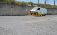 La barrière anti-véhicule assassins de la société Haltbrac est train de pénétrer le marché français (Crédit: capture d'écran Haltbrac/Youtube)