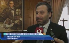 Le docteur Alejandro Roisentul, responsable de l'unité de chirurgie maxillo-faciale de l'hôpital Ziv à Safed, en août 2017 (Crédit : Capture d'écran YouTube)