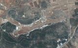 Capture d'écran d'un satellite d'une zone située à proximité de Masyaf, dans la province syrienne de Hama, où le centre syrien de recherche et d'études scientifiques maintiendrait une structure d'armes chimiques (Capture d'écran : Google maps)