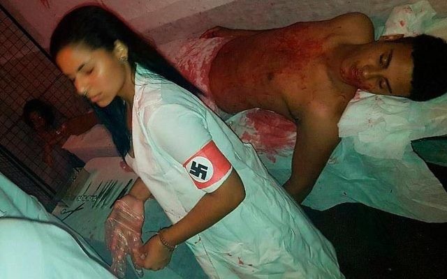 Les élèves du lycée Milecimo da Silva ont récemment simulé des expérimentations humaines nazies à Rio de Janeiro, au Brésil (Capture d'écran : Facebook via JTA) Les élèves du lycée Milecimo da Silva ont récemment simulé des expérimentations humaines nazies à Rio de Janeiro, au Brésil (Capture d'écran : Facebook via JTA)