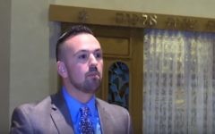 Le rabbin Nathan Weiner de la congrégation Beth Tikvah dans le canton d'Evesham (Crédit : Capture d'écran YouTube)