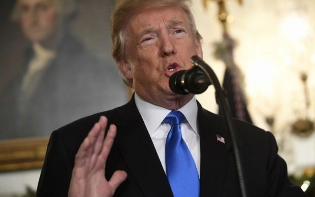 Le président américain Donald Trump durant sa déclaration concernant Jérusalem depuis la salle de réception diplomatique de la Maison-Blanche, à Washington, le 6 décembre 2017 (AFP / Saul Loeb)