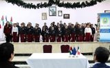 Une chorale d'enfants chrétiens donnée devant l'ambassadeur de France en Jordanie à l'école du Patriarcat latin dans le district de Marka dans la partie orientale de la capitale de la Jordanie, Amman, le 12 décembre 2017. (Crédit : AFP / Khalil Mazraawi)