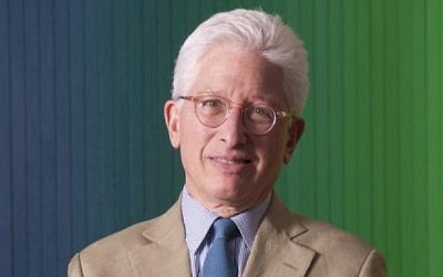 James Snyder, ancien directeur du Musée d'Israël (Crédit : Elie Posner/Musée d'Israël, Jérusalem)