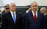 Le vice président américain Miken Pence reçu au bureau du Premier ministre, par Benjamin Netanyahu à Jérusalem, le 22 janvier, 2018.
(Crédit : AFP/ Menahem KAHANA