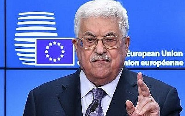 Le président de l'Autorité palestinienne, Mahmoud Abbas, s'exprime lors d'une conférence de presse avant d'assister à un Conseil des affaires étrangères de l'UE lors du Conseil européen de Bruxelles du 22 janvier 2018. (EMMANUEL DUNAND / AFP) Le président de l'Autorité palestinienne, Mahmoud Abbas, s'exprime lors d'une conférence de presse avant d'assister à un Conseil des affaires étrangères de l'UE lors du Conseil européen de Bruxelles du 22 janvier 2018. (EMMANUEL DUNAND / AFP)