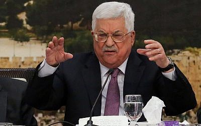Mahmoud Abbas, président de l'Autorité palestinienne, s'adresse au Comité central de l'OLP à Ramallah, en Cisjordanie, le 14 janvier 2018 (Flash90)