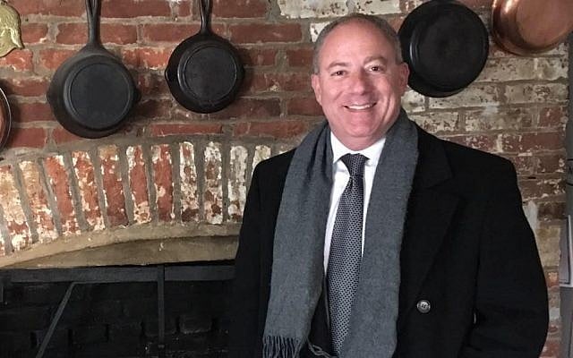 Glenn Selig, dans une photo postée sur Facebook le 27 mars 2017. Glenn Selig, dans une photo postée sur Facebook le 27 mars 2017.