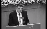 Philipp Jenninger, ancien président du Bundestag (Crédit : capture d'écran YouTube)