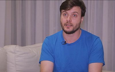 Jérémie Brabet Adonaljo, fondateur de la start-up Pzartech, qui réalise des pièces de rechanges pour l'industrie grace à des camera 3D (Crédit: capture d'écran WProject)