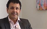 Laurent Lévy, directeur de la chaîne de magasins Optical Center devrait ouvrir un complexe hotelier sur les rives du lac de Tibériade. (Crédit : capture d'écran Youtube/KLManagment)