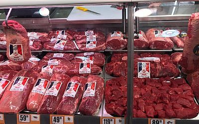 Le bœuf français sur les rayons de Shufersal. (Crédit : ambassade de France en Israël)