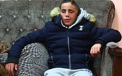 Muhammad Tamimi parle de sa blessure à la tête le 5 janvier 2018. (Capture d'écran/YouTube)