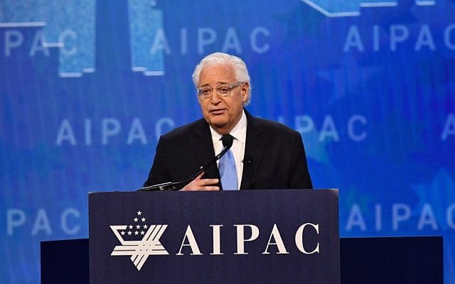 L'ambassadeur des Etats-Unis en Israël, David Friedman, s'adresse à la conférence politique du Comité des Affaires Publiques d'Israël (AIPAC) le 6 mars 2018. (AFP PHOTO / Nicholas Kamm) L'ambassadeur des Etats-Unis en Israël, David Friedman, s'adresse à la conférence politique du Comité des Affaires Publiques d'Israël (AIPAC) le 6 mars 2018. (AFP PHOTO / Nicholas Kamm)