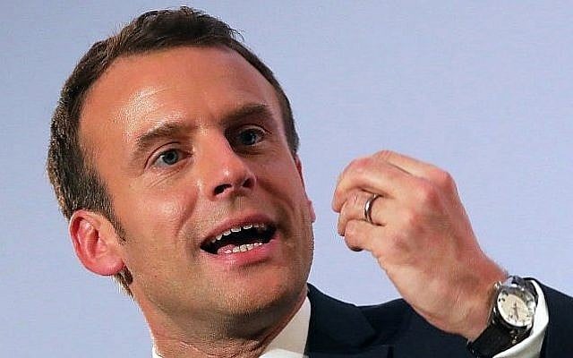 Le président français Emmanuel Macron prononce un discours lors du 33ème dîner annuel du Conseil représentatif des institutions juives de France (CRIF) le 7 mars 2018 à Paris (Crédit : AFP PHOTO / POOL / ludovic MARIN) Le président français Emmanuel Macron prononce un discours lors du 33ème dîner annuel du Conseil représentatif des institutions juives de France (CRIF) le 7 mars 2018 à Paris (Crédit : AFP PHOTO / POOL / ludovic MARIN)