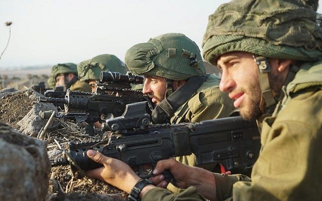 Les soldats de combat israéliens participent à un exercice (Crédit : Tsahal) Les soldats de combat israéliens participent à un exercice (Crédit : Tsahal)