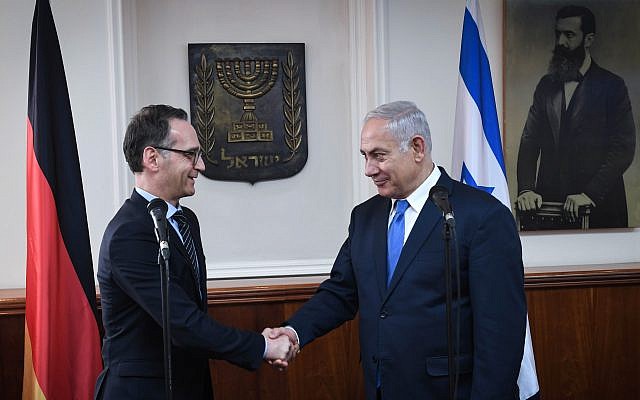 Le Premier ministre Benjamin Netanyahu (à droite) et le ministre allemand des Affaires étrangères Heiko Maas lors de leur rencontre à Jérusalem, le 26 mars 2018. (Crédit : Kobi Gideon / GPO) Le Premier ministre Benjamin Netanyahu (à droite) et le ministre allemand des Affaires étrangères Heiko Maas lors de leur rencontre à Jérusalem, le 26 mars 2018. (Crédit : Kobi Gideon / GPO)
