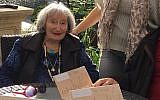 Mireille Knoll, 85 ans, survivante de l'Holocauste retrouvée brûlée dans son appartement parisien (Crédit : Autorisation).