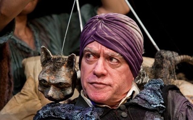 Une scène de 'Tehila' par S.Y. Agnon, Khan Theatre Company. (Yael Ilan)