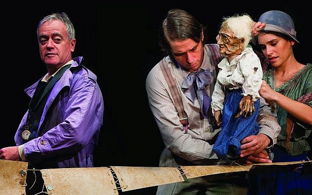 Une scène de 'Tehila' par S.Y. Agnon, Khan Theatre Company. (Yael Ilan)