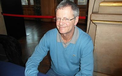 Pascal Boniface, en 2015. (Crédit : CC BY-SA 3.0 via Wikimedia Commons)