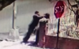 Violente agression antisémite dans le quartier Crown Heights de Brooklyn, à New York, le 23 avril 2018 (Capture d'écran : YouTube)