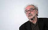 Le réalisateur Jean-Luc Godard assiste à un débat au cinéma des Cinéastes à Paris, le 19 juin 2010. (Crédit : AFP / Miguel MEDINA)