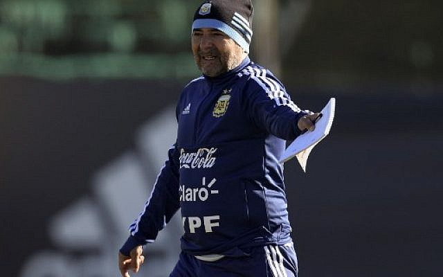 L'entraîneur de l'équipe argentine de football Jorge Sampaoli, à Buenos Aires le 24 mai 2018. (Crédit : AFP PHOTO / JUAN MABROMATA)