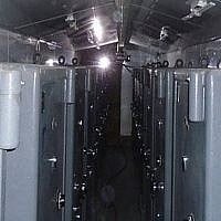 Des coffres-forts dans un entrepôt à Shorabad, dans le sud de Téhéran, où des agents du Mossad ont découvert et récupéré des dizaines de milliers de dossiers secrets concernant le programme d'armes nucléaires de l'Iran. (Cabinet du Premier ministre).