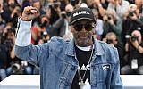 Le réalisateur Spike Lee présente "BlacKkKlansman" lors du 71e festival de Cannes, le 15 mai 2018. (Crédit : Pascal Le Segretain/Getty Images)