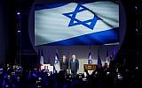 Emmanuel Macron et Benjamin Netanyahu au lancement de l'exposition "Israel@Lights", au Grand Palais à Paris,le 5 juin 2018. (Crédit : AFP / POOL / Christophe Petit Tesson)