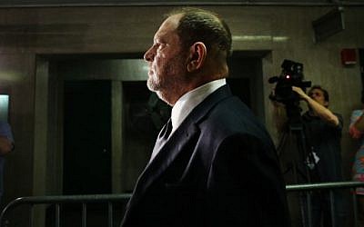 Harvey Weinstein plaide non coupable dans un tribunal de New York, le 5 juin 2018. (Crédit : Spencer Platt/Getty Images/AFP)