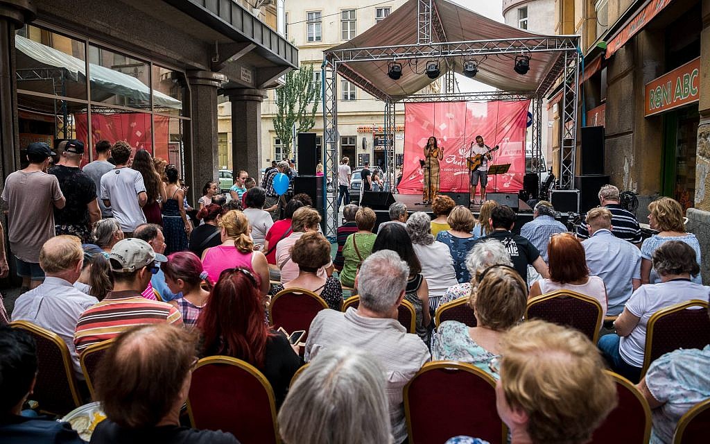 Un concert au festival de rue Judafest à Budapest, le 10 juin 2018. (Marton Monus/ Balint House JCC)