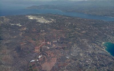 Vue de la Grèce depuis un avion de l'armée de l'air israélienne participant à un exercice aérien au-dessus de la nation européenne en juin 2018. (Armée israélienne)