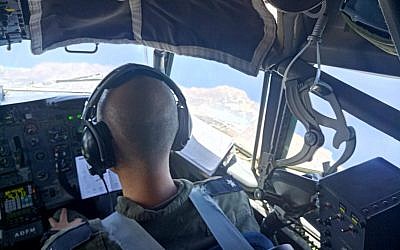 Vue sur la Grèce depuis le cockpit d'un avion de l'armée de l'air israélienne participant à un exercice aérien au-dessus de la nation européenne en juin 2018. (Armée israélienne)
