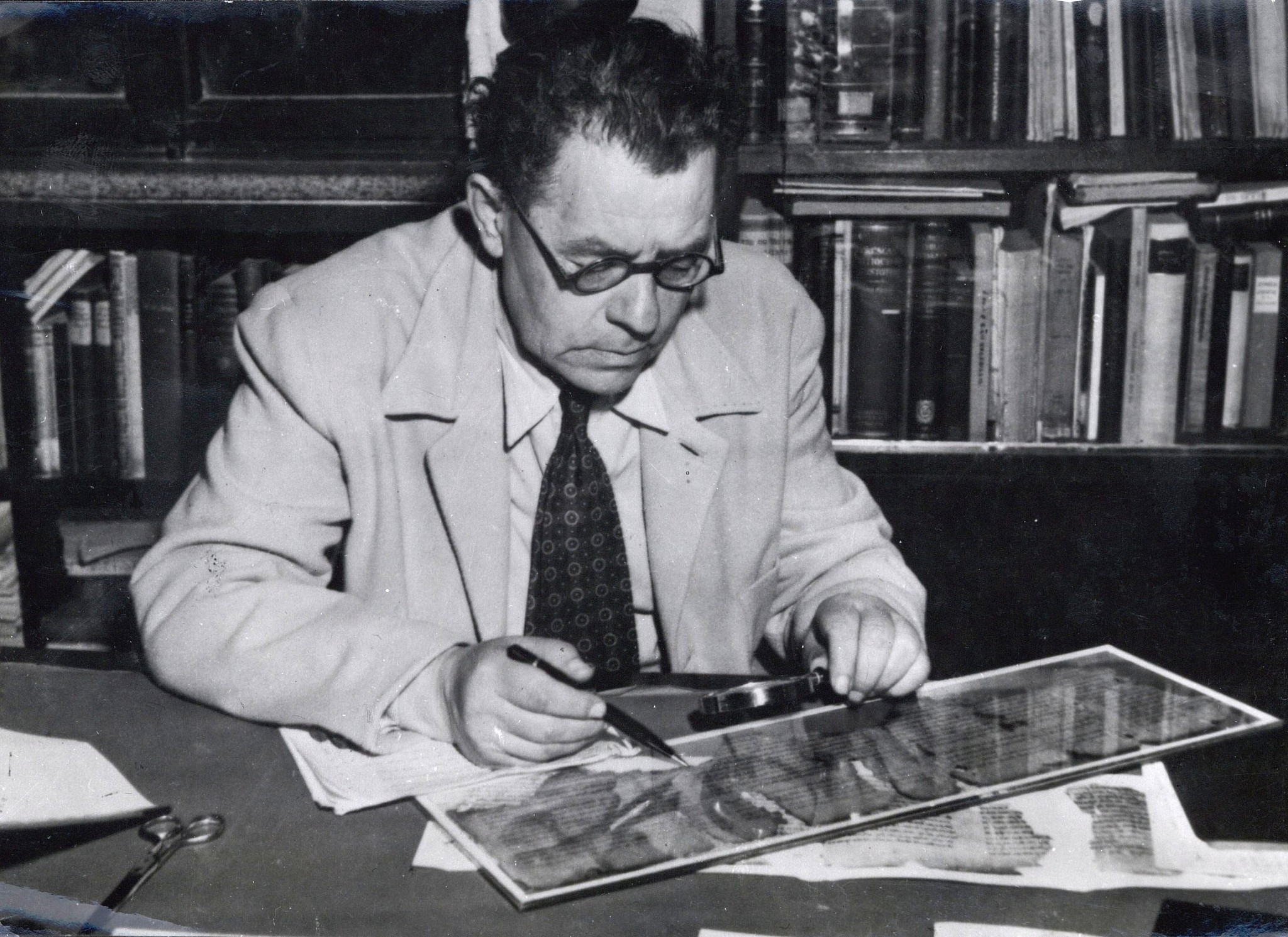 Professeur Eleazar Sukenik. (Crédit : autorisation) Professeur Eleazar Sukenik. (Crédit : autorisation)