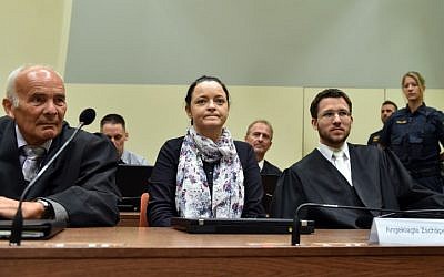 L'accusée Beate Zschaepe lors de son procès dans une salle d'audience à Munich, dans le sud de l'Allemagne, le 3 juillet 2018. (Crédit : Christof STACHE / AFP)