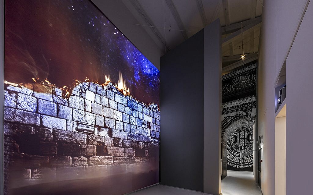 L'exposition consacrée à la destuction du Temple Juif. (Marco Caselli Nirmal/ Avec l'aimable autorisation du MEIS)