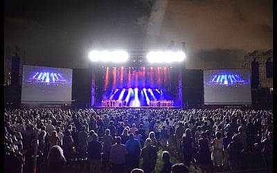 Une précédente représentation gratuite au parc Ganei Yehoshua de Tel Aviv (Autorisation :   Yossi Zwecker)Ganei Yehoshua)