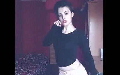 Maedeh Hojabri, une ado iranienne placée en détention au mois de mai 2018 pour avoir publié des vidéos de danse sur son compte Instagram (Capture c'écran : Twitter)