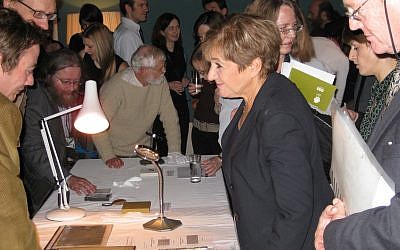 La députée du Labour Margaret Hodge, le 22 novembre 2017 (Crédit :  CC BY Portable Antiquities Scheme, Flickr)