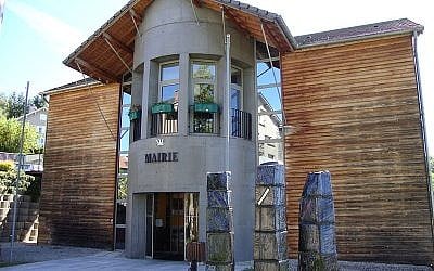 La mairie du Chambon-sur-Lignon, en Haute-Loire. (Crédit : Havang(nl)/Wikimedia commons)