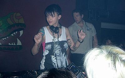 Ruby Rose (Crédit: Jade Crevillen)