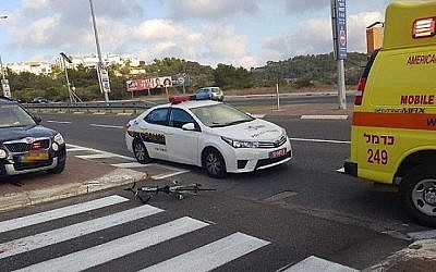 Scène d'un accident à Haïfa dans lequel l'athlète Noa Hayat a été tué le 15 août 2018. (United Hatzalah)