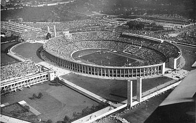 Stade olympique de Berlin en 1936. (Crédit ; Bundestag Archives via Wikimedia)