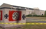 Un graffiti antisémite découvert sur la synagogue de Carmel, dans l'Indiana, au mois de juillet 2018 (Capture d'écran :  WISH)