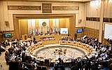 Cette photo prise le 11 septembre 2018 montre une réunion des ministres des Affaires étrangères de la Ligue arabe à son siège dans la capitale égyptienne du Caire. (Crédit : AFP / MOHAMED EL-SHAHED)