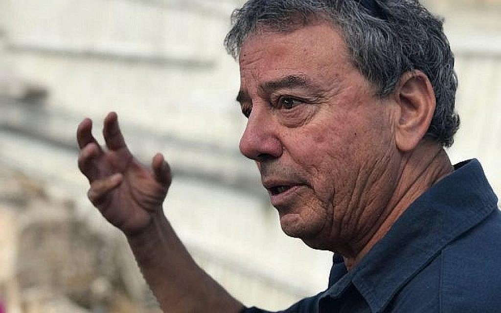 L'archéologue Dr. Ian Stern, directeur des fouilles de Maresha. (Crédit : Asaf Stern)