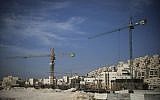 Illustration : construction de nouveaux immeubles d'habitation dans le quartier Har Homa de Jérusalem-Est, le 28 octobre 2014. (Hadas Parush/Flash90)